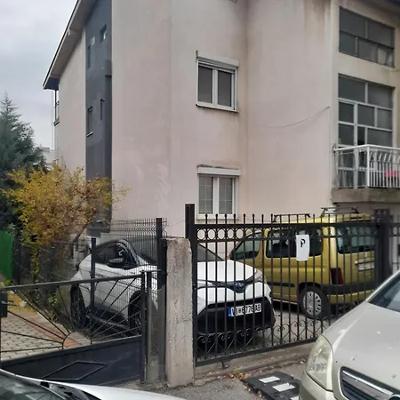 Apartment Exclusive Diplomatic Area Cyti Centar