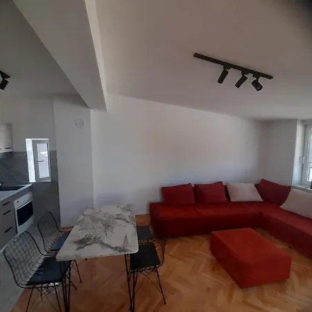 Apartment Exclusive Diplomatic Area Cyti Centar