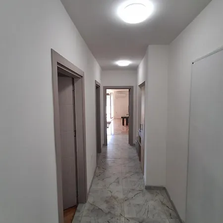 Exclusive Diplomatic Area Cyti Centar 아파트 스코페